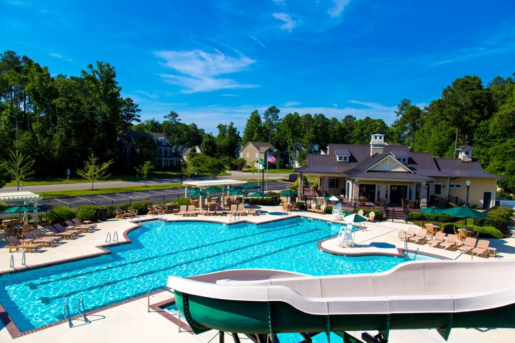 Residents Club And Pool Complex